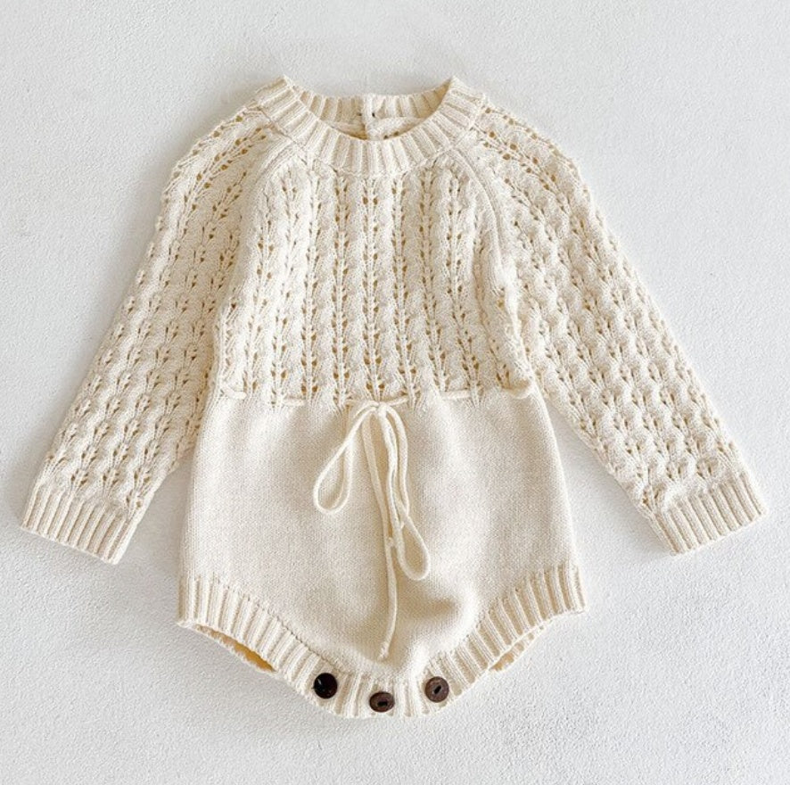 Knitted Baby Girl Dress with Hollow Waist and Long Sleeves - Harpy Style - Teintes Câlines