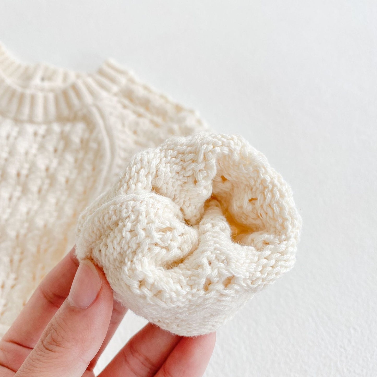 Knitted Baby Girl Dress with Hollow Waist and Long Sleeves - Harpy Style - Teintes Câlines