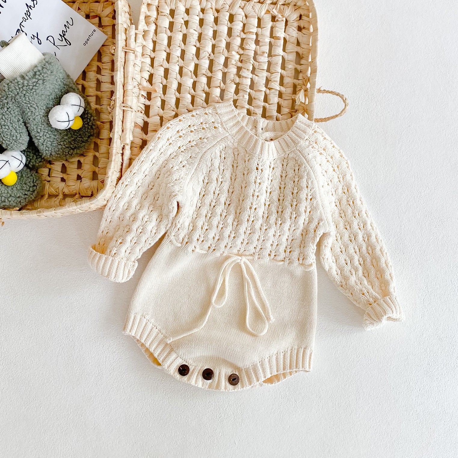 Knitted Baby Girl Dress with Hollow Waist and Long Sleeves - Harpy Style - Teintes Câlines